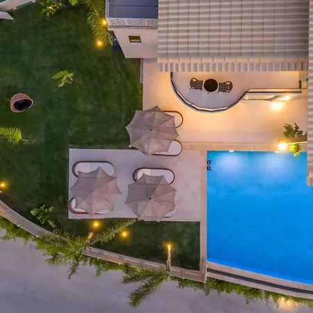 Costas Luxury - Costa's Koskinou (Rhodes)