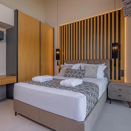 Costas Luxury - Costa's Villa