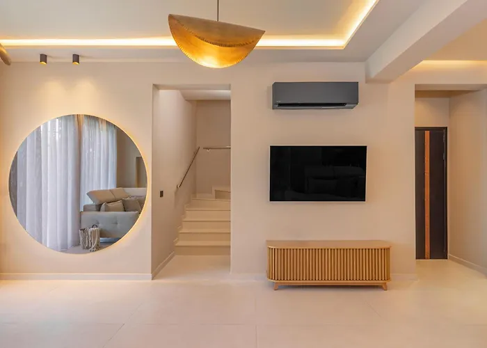 Costas Luxury - Costa's Villa